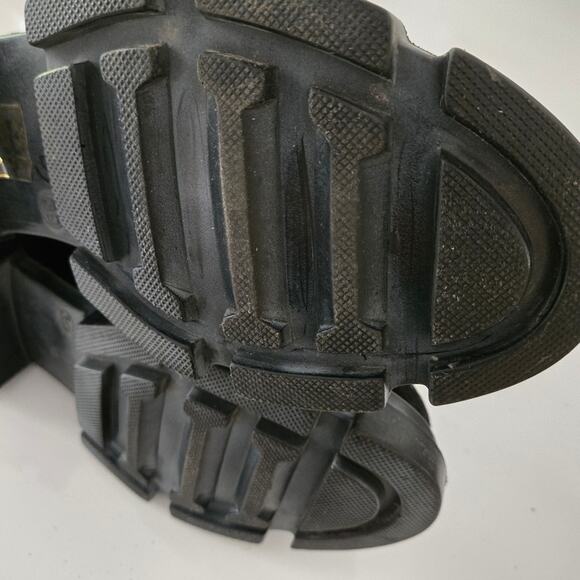 Free People "Brooks" Lug Sole Mid Rise Platform Chelsea Boots Size EU 39, US 8.5 - Picture 13 of 15